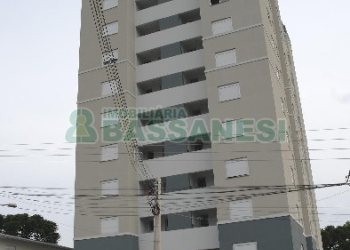 Apartamento com 65m², 2 dormitórios, 1 vaga, no bairro Panazzolo em Caxias do Sul para Alugar