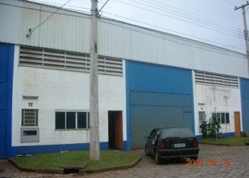 Pavilhão com 600m², no bairro Desvio Rizzo em Caxias do Sul para Alugar