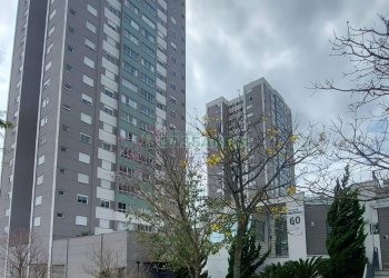 Apto Mobiliado com 101m², 3 dormitórios, 2 vagas, no bairro Universitário em Caxias do Sul para Alugar