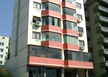 Apto Mobiliado com 262m², 3 dormitórios, 2 vagas, no bairro Centro em Caxias do Sul para Comprar