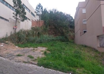 Terreno, no bairro Charqueadas em Caxias do Sul para Comprar