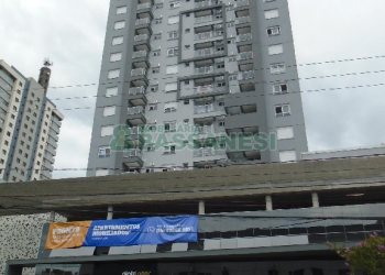 Apartamento com 41m², 1 dormitório, 1 vaga, no bairro Lourdes em Caxias do Sul para Alugar ou Comprar