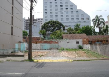 Terreno com 483m², no bairro São Pelegrino em Caxias do Sul para Alugar