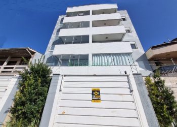 Apto Mobiliado com 58m², 2 dormitórios, 1 vaga, no bairro Santa Lúcia em Caxias do Sul para Alugar