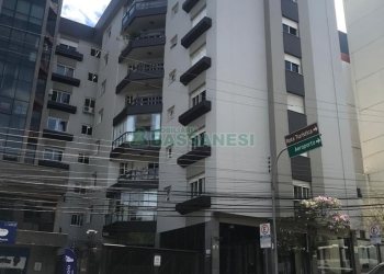 Apartamento com 162m², 4 dormitórios, 2 vagas, no bairro Centro em Caxias do Sul para Comprar