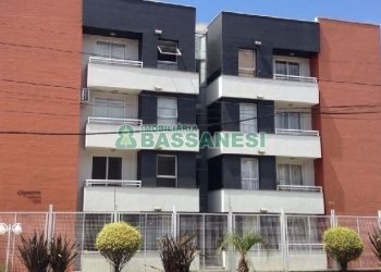 Apto Mobiliado com 52m², 1 dormitório, 1 vaga, no bairro Petrópolis em Caxias do Sul para Alugar