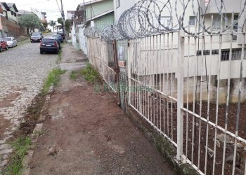 Terreno com 286m², no bairro Sagrada Família em Caxias do Sul para Comprar