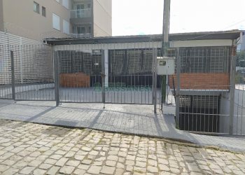 Pavilhão com 600m², no bairro Salgado Filho em Caxias do Sul para Alugar