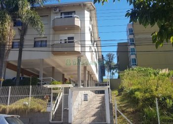 Apartamento com 90m², 3 dormitórios, 2 vagas, no bairro Colina Sorriso em Caxias do Sul para Comprar
