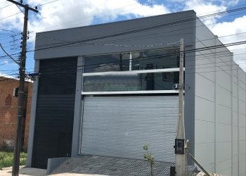 Pavilhão com 1200m², no bairro São Pelegrino em Caxias do Sul para Alugar