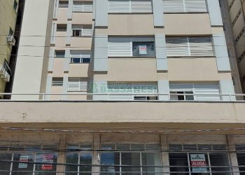 Apartamento com 45m², 2 dormitórios, no bairro São Pelegrino em Caxias do Sul para Alugar