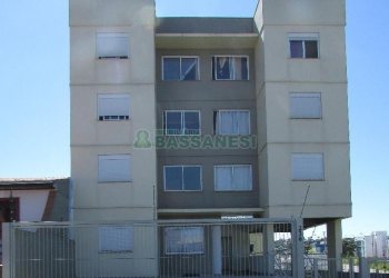 Apartamento com 50m², 2 dormitórios, 1 vaga, no bairro Esplanada em Caxias do Sul para Comprar