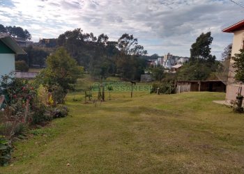 Terreno com 140m², no bairro Diamantino em Caxias do Sul para Comprar