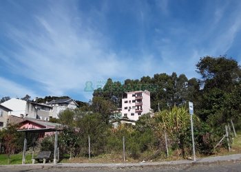 Terreno, no bairro Marechal Floriano em Caxias do Sul para Comprar