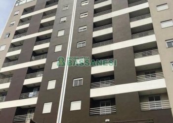 Apto Mobiliado com 48m², 2 dormitórios, 1 vaga, no bairro Bela Vista em Caxias do Sul para Comprar