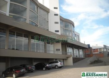 Apartamento, 2 vagas, no bairro Ana Rech em Caxias do Sul para Comprar