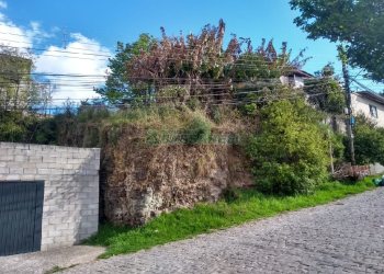 Terreno, no bairro Kayser em Caxias do Sul para Comprar