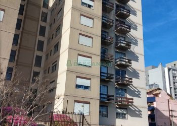 Apartamento com 79m², 3 dormitórios, 1 vaga, no bairro Panazzolo em Caxias do Sul para Comprar