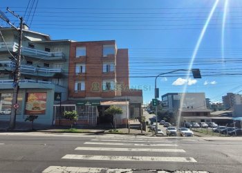 Predio, no bairro Pio X em Caxias do Sul para Comprar