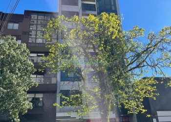 Sala com 96m², 1 vaga, no bairro Centro em Caxias do Sul para Comprar
