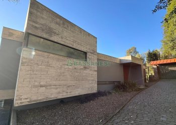 Casa com 484m², 3 dormitórios, 2 vagas, no bairro Linha 40 em Caxias do Sul para Alugar ou Comprar