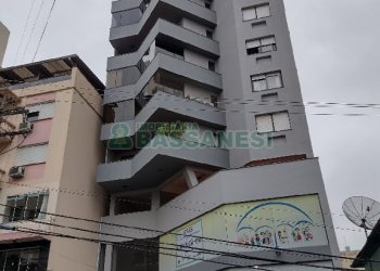 Apartamento com 96m², 2 dormitórios, 1 vaga, no bairro Centro em Caxias do Sul para Comprar