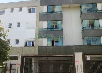 Apartamento com 77m², 2 dormitórios, 2 vagas, no bairro Colina Sorriso em Caxias do Sul para Comprar