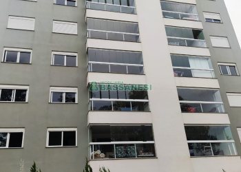 Apartamento com 89m², 2 dormitórios, 2 vagas, no bairro Sanvitto em Caxias do Sul para Comprar