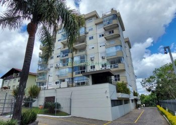 Apto Mobiliado com 116m², 3 dormitórios, 2 vagas, no bairro Santa Catarina em Caxias do Sul para Alugar