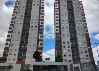 Apartamento com 186m², 3 dormitórios, 3 vagas, no bairro Universitário em Caxias do Sul para Comprar