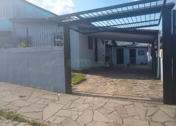 Casa, 3 dormitórios, 4 vagas, no bairro Vila Leon em Caxias do Sul para Comprar