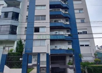 Apto Mobiliado com 270m², 4 dormitórios, 4 vagas, no bairro Madureira em Caxias do Sul para Comprar