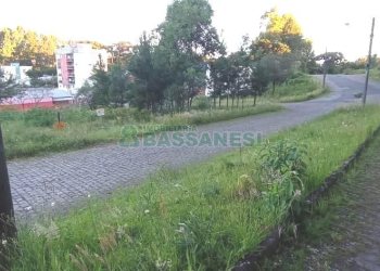 Terreno com 361m², no bairro Forqueta em Caxias do Sul para Comprar