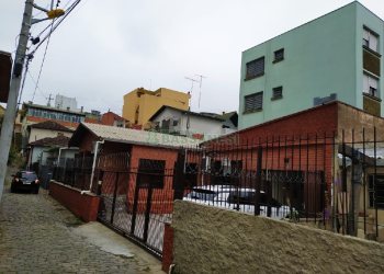 Casa com 112m², 3 dormitórios, no bairro Rio Branco em Caxias do Sul para Comprar