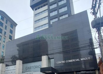 Sala com 36m², 1 vaga, no bairro Centro em Caxias do Sul para Alugar