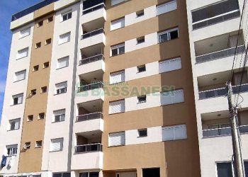 Apartamento com 75m², 2 dormitórios, 2 vagas, no bairro Charqueadas em Caxias do Sul para Alugar