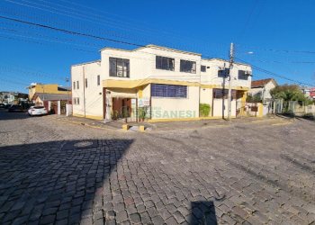 Pavilhão com 450m², no bairro São José em Caxias do Sul para Comprar