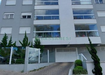 Apartamento com 92m², 2 dormitórios, 2 vagas, no bairro Sanvitto em Caxias do Sul para Comprar