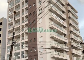 Apartamento com 276m², 3 dormitórios, 2 vagas, no bairro Pio X em Caxias do Sul para Comprar