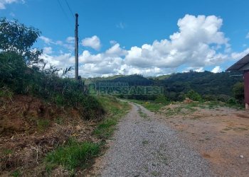 Terreno, no bairro Desvio Rizzo em Caxias do Sul para Comprar