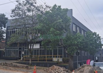 Loja com 540m², no bairro Panazzolo em Caxias do Sul para Alugar