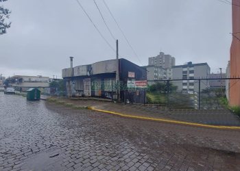 Terreno com 1694m², no bairro São Pelegrino em Caxias do Sul para Alugar