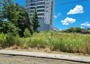 Terreno, no bairro Vila Horn em Caxias do Sul para Comprar