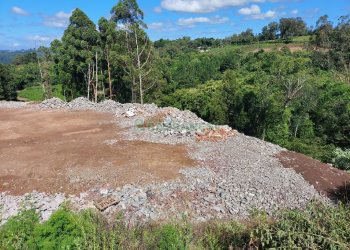 Terreno com 3000m², no bairro Nossa Senhora das Graças em Caxias do Sul para Alugar