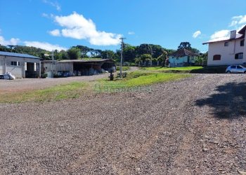 Terreno com 1500m², no bairro Nossa Senhora das Graças em Caxias do Sul para Alugar