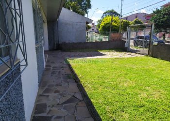 Casa com 125m², 4 dormitórios, 1 vaga, no bairro Salgado Filho em Caxias do Sul para Comprar