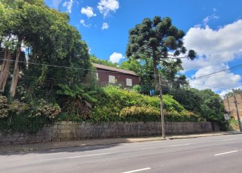 Casa, no bairro Centro em Caxias do Sul para Comprar