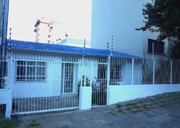 Casa Comercial com 242m², no bairro Madureira em Caxias do Sul para Alugar