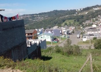 Terreno com 313m², no bairro Esplanada em Caxias do Sul para Comprar