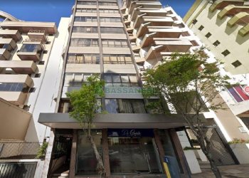 Sala Mobiliada com 320m², no bairro Centro em Caxias do Sul para Alugar